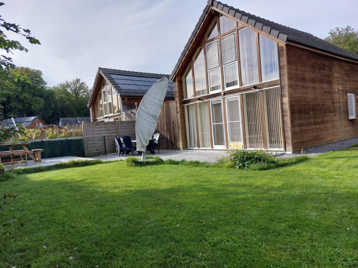 Maison 3 Chambres A 200 M De La Plage Des Lacs De L Eau D Heure Froidchapelle Luaran gambar